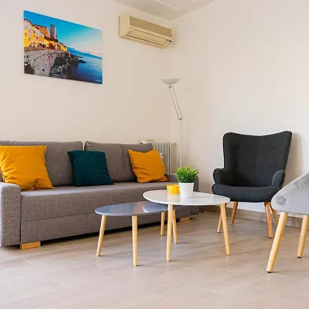 Apartmán 3 With Balcony And Parking 3 Min From The Sea *